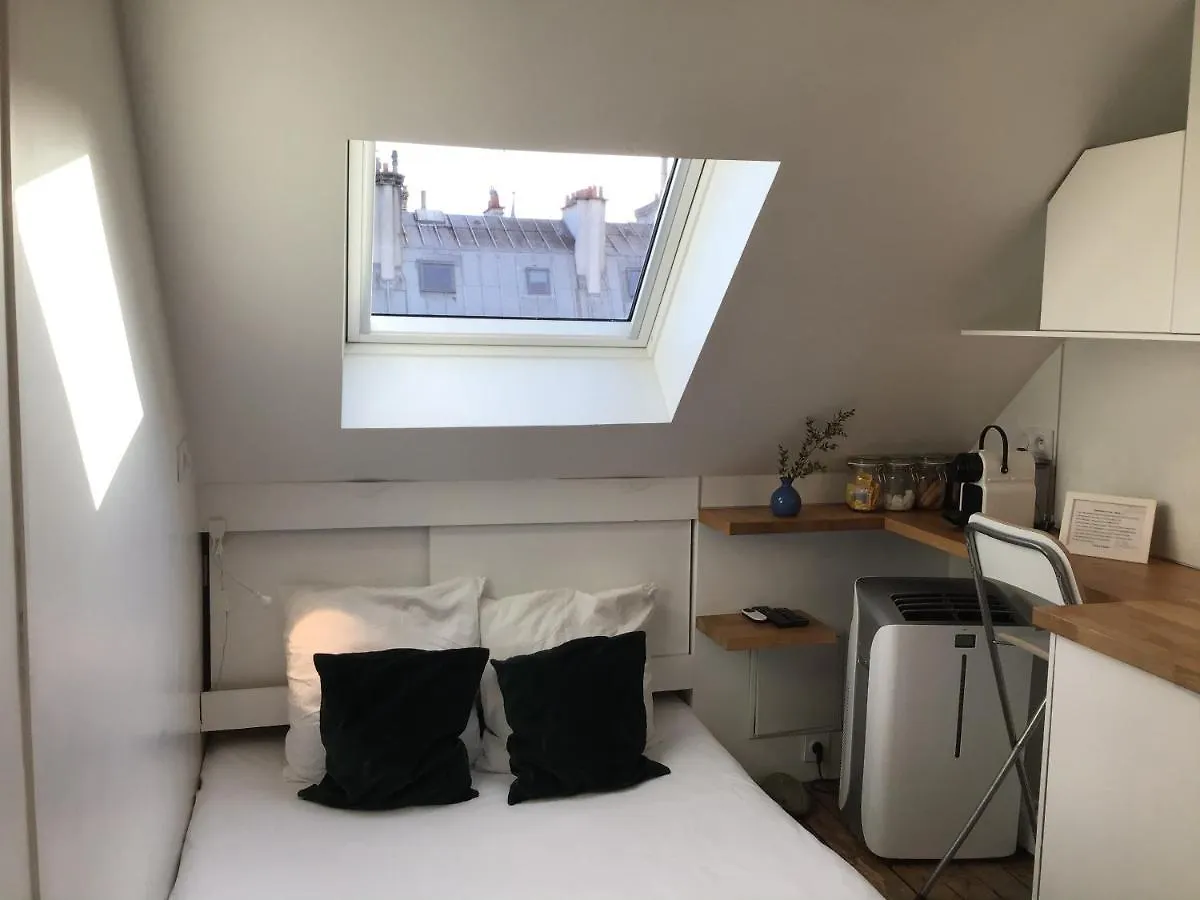 Charmant Nid Calme Boulevard Saint Germain Vue Pantheon Apartamento Paris