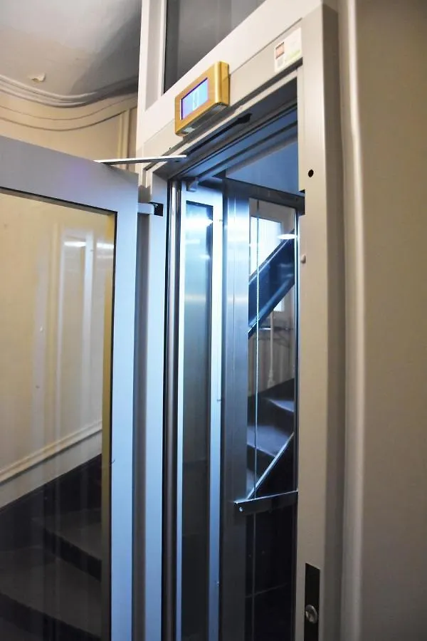 Charmant Nid Calme Boulevard Saint Germain Vue Pantheon Apartamento Paris